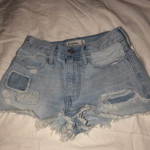 Light wash abercrombie kids jean shorts